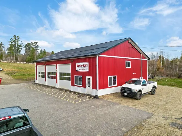 283 Hinckley RD, Clinton, ME 04927