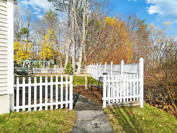 53 Mathews AVE, Waterville, ME 04901