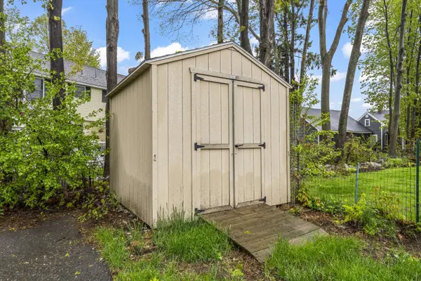 6 Hillside AVE, Biddeford, ME 04005