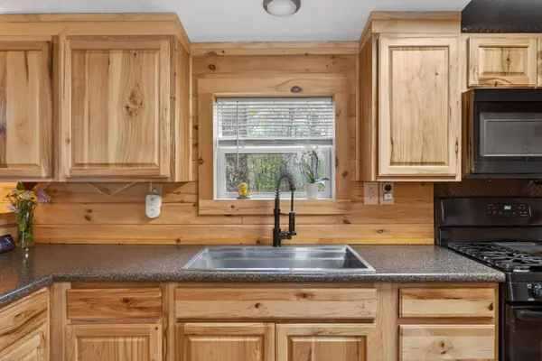 1051 Gardiner RD #29, Wiscasset, ME 04578