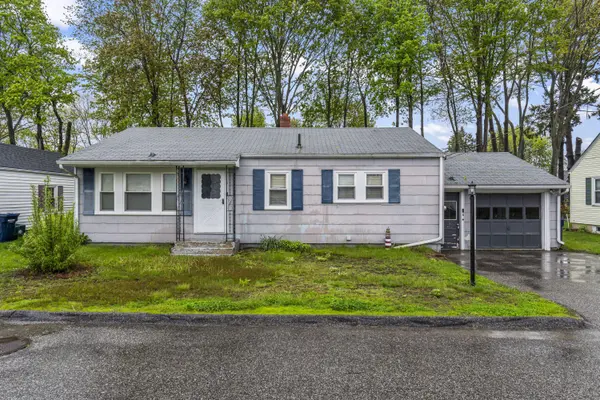 6 Hillside AVE, Biddeford, ME 04005