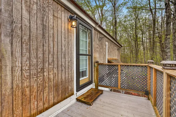 1051 Gardiner RD #29, Wiscasset, ME 04578