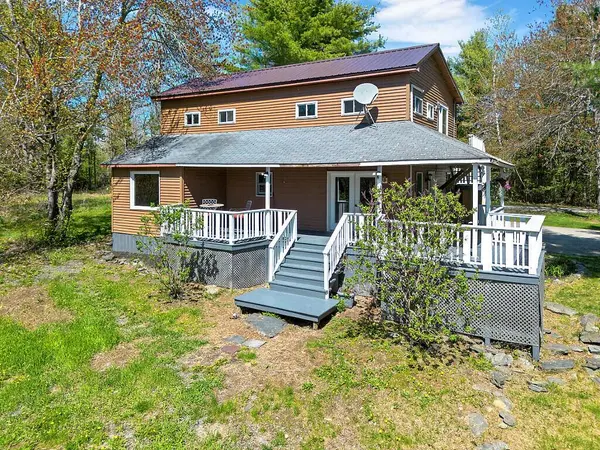 366 W Etna RD, Plymouth, ME 04969