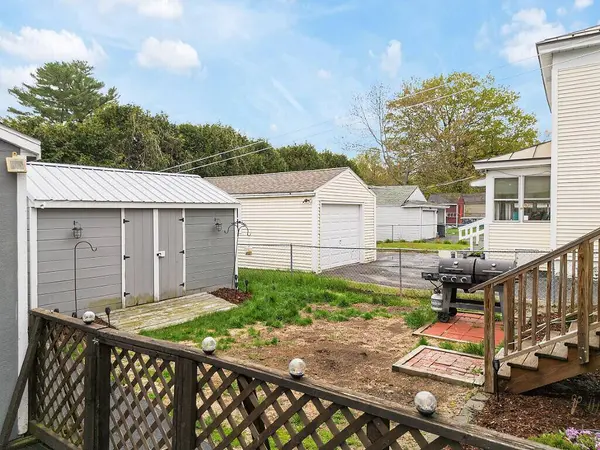 4 Pare ST, Waterville, ME 04901