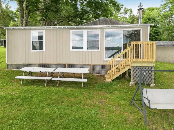 35 12th Fireroad, China, ME 04358
