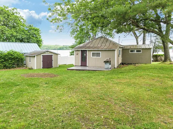 35 12th Fireroad, China, ME 04358