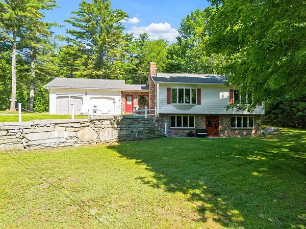 573 Augusta RD, Belgrade, ME 04917