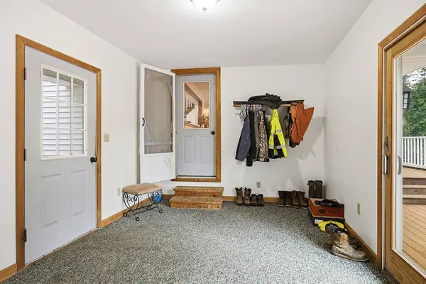 48 Foss Hill RD, Benton, ME 04901
