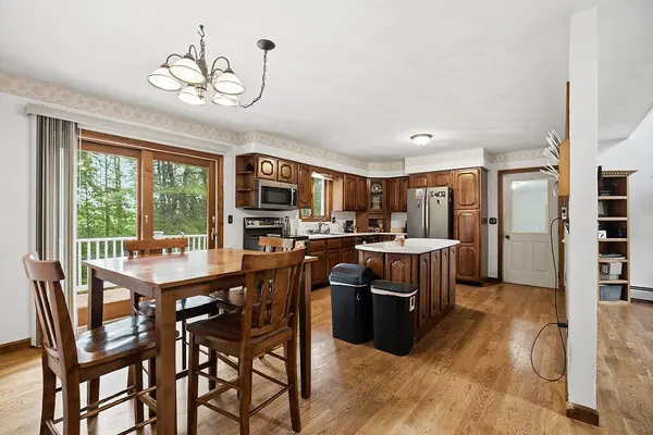 48 Foss Hill RD, Benton, ME 04901