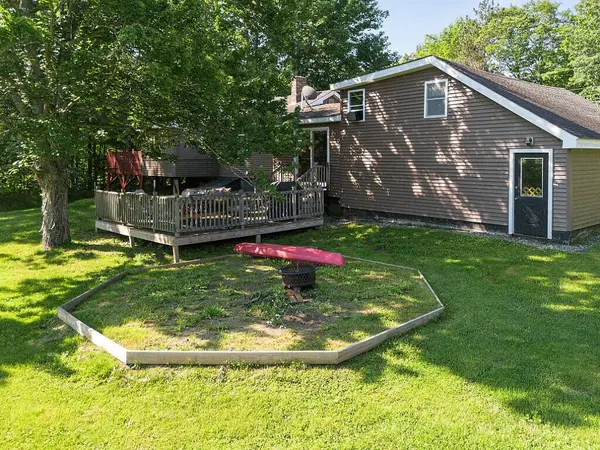 265 Phillips Corner RD, Pittsfield, ME 04967