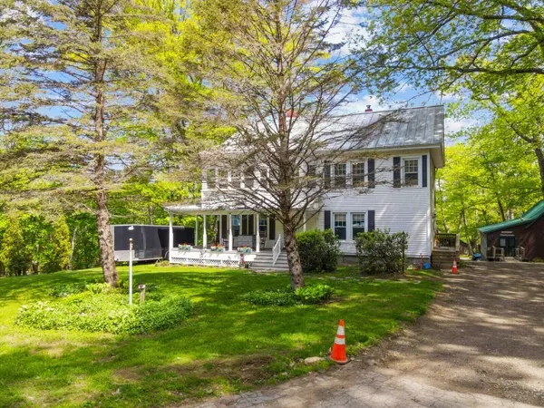 103 Taylor Woods RD, Belgrade, ME 04917