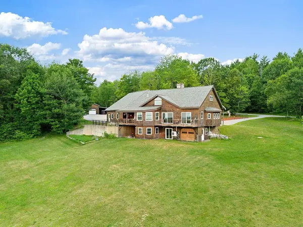 160 Ross Hill RD, Saint Albans, ME 04971