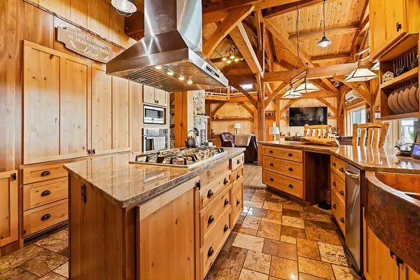 160 & 212 Ross Hill RD, Saint Albans, ME 04971
