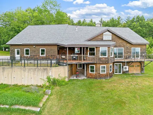 160 Ross Hill RD, Saint Albans, ME 04971