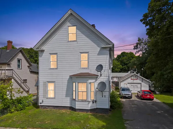 31 High ST, Waterville, ME 04901