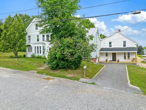 17 Oak ST, Anson, ME 04911