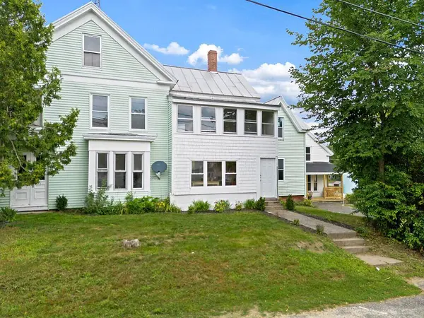 17 Oak ST, Anson, ME 04911