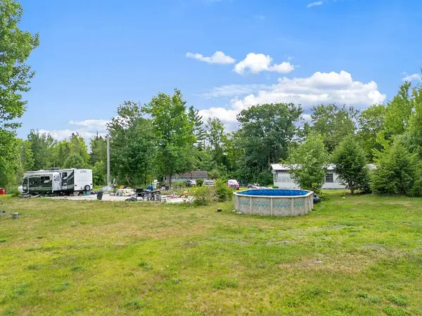 3 Alley LN, Troy, ME 04987