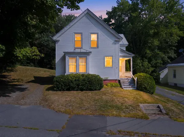 77 High ST, Waterville, ME 04901