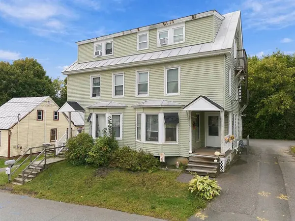 12 Boothby ST, Waterville, ME 04901