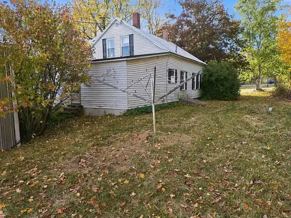 1631 Lakewood RD, Madison, ME 04950
