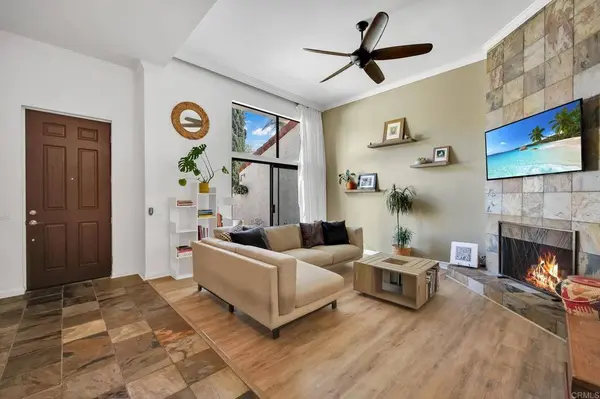 6755 Caminito Del Greco, San Diego, CA 92120