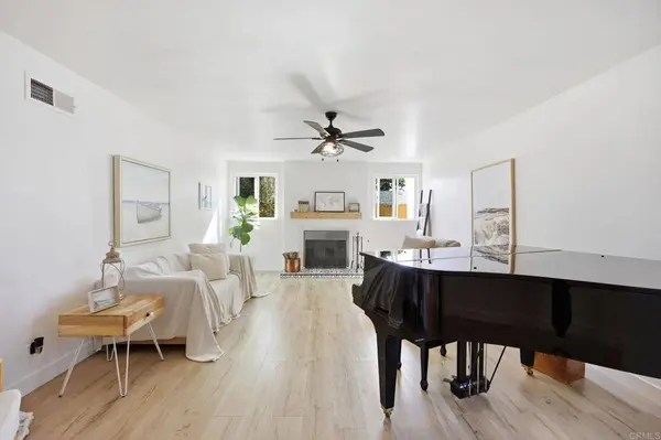 1801 Ratcliff RD, Carlsbad, CA 92008