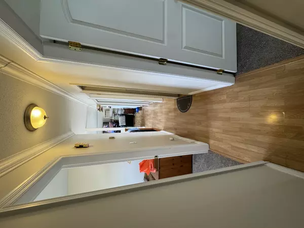 1414 Kipling St, Abbotsford, BC V2S 6J9