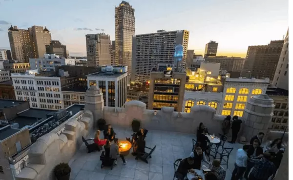 Best Patio's and Rooftops in Metro Detroit Michigan,Emily Wakeford