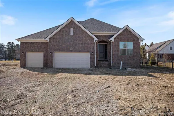 53983 STONYFORD Drive, New Baltimore, MI 48047