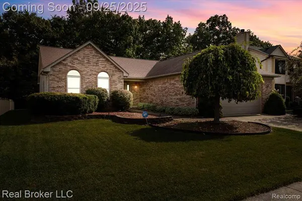 46526 Serenity Drive, Macomb Twp, MI 48044