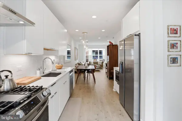 7331 BLADE DR, Falls Church, VA 22042