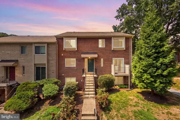 6822 PERRY PENNEY DR #91, Annandale, VA 22003