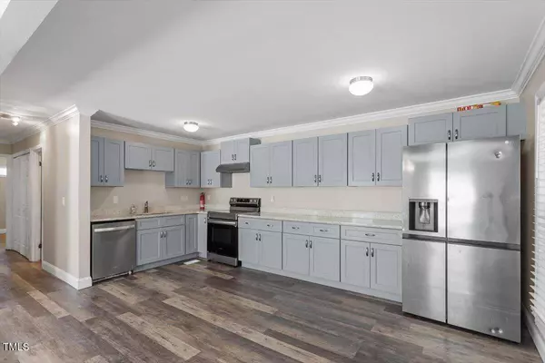 111 Mcdole Circle, Cary, NC 27511