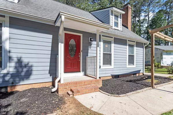 111 Mcdole Circle, Cary, NC 27511