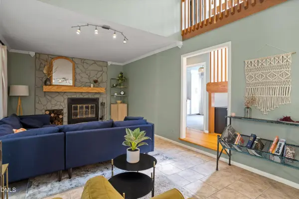 5 Sandstone Ridge DR, Durham, NC 27713