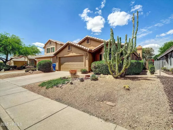 4046 E CHAPAROSA Way, Cave Creek, AZ 85331