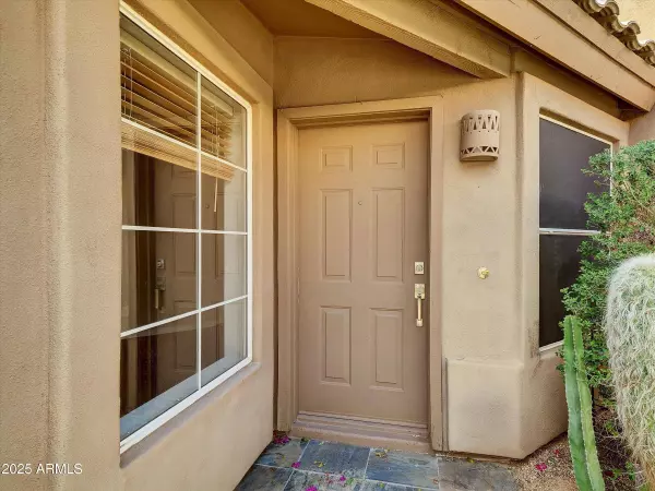 4046 E CHAPAROSA Way, Cave Creek, AZ 85331