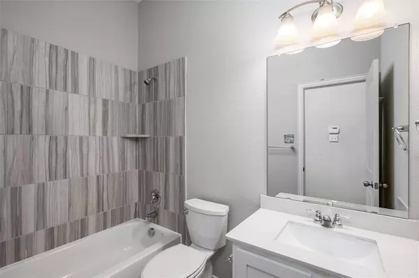 2807 Mesquite Avenue, Melissa, TX 75454