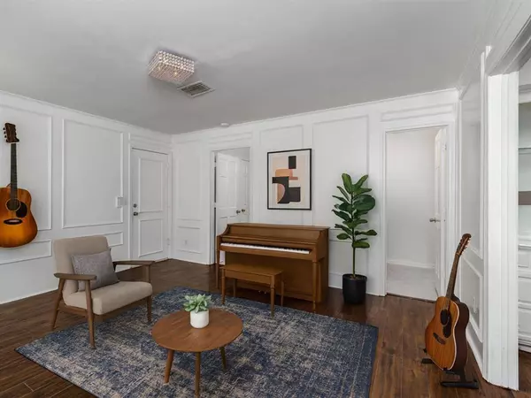 4045 Morman Lane, Addison, TX 75001