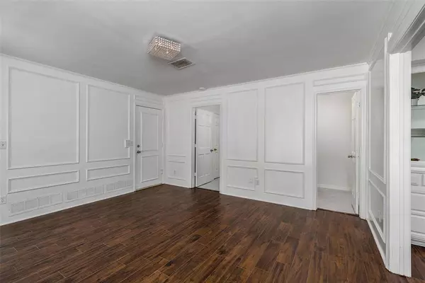 4045 Morman Lane, Addison, TX 75001