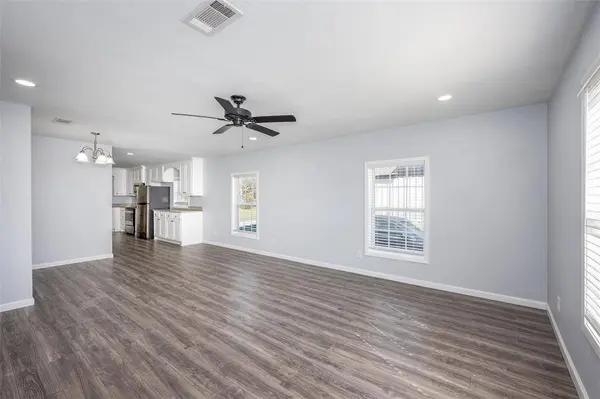 1110 N Ross Avenue, Sherman, TX 75090