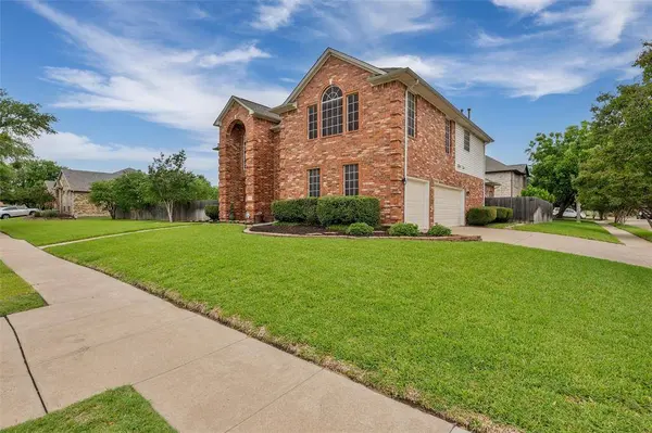 5109 Spanish River Trail, Fort Worth, TX 76137