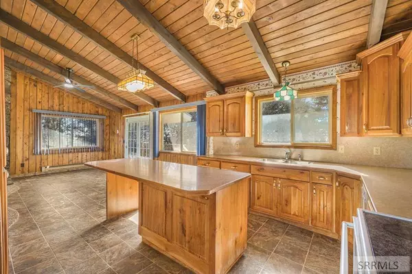 819 Sand Creek Road, St Anthony, ID 83445