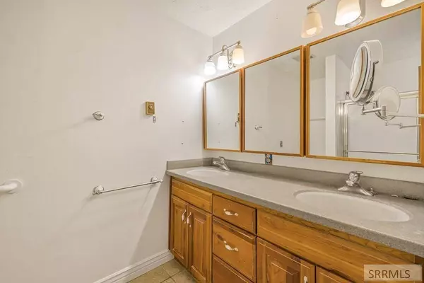 819 Sand Creek Road, St Anthony, ID 83445