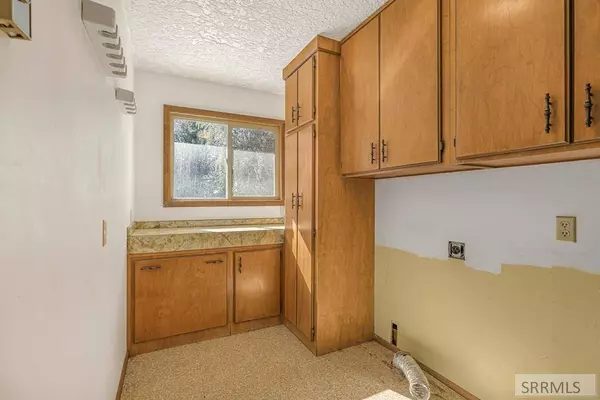 819 Sand Creek Road, St Anthony, ID 83445