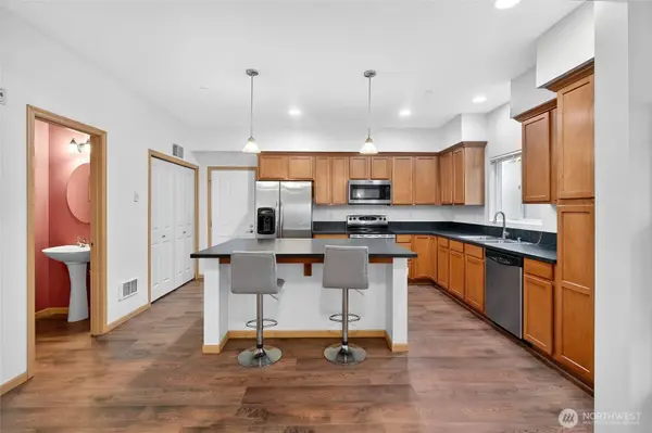 4674 Wade ST #102, Bellingham, WA 98226