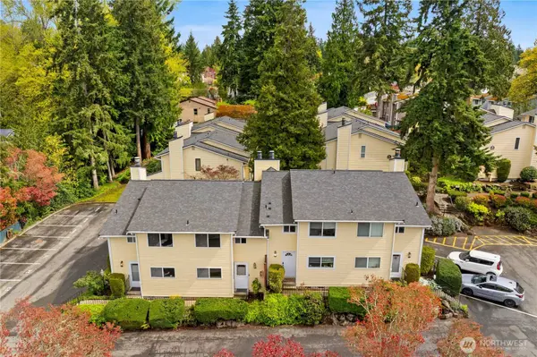 12024 101st AVE NE #E2, Kirkland, WA 98034