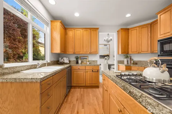 17617 31st DR SE, Bothell, WA 98012