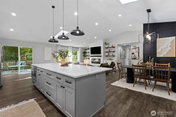 9138 50th Pl W, Mukilteo, WA 98275